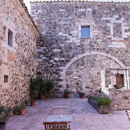 Sant Dionis Country house *